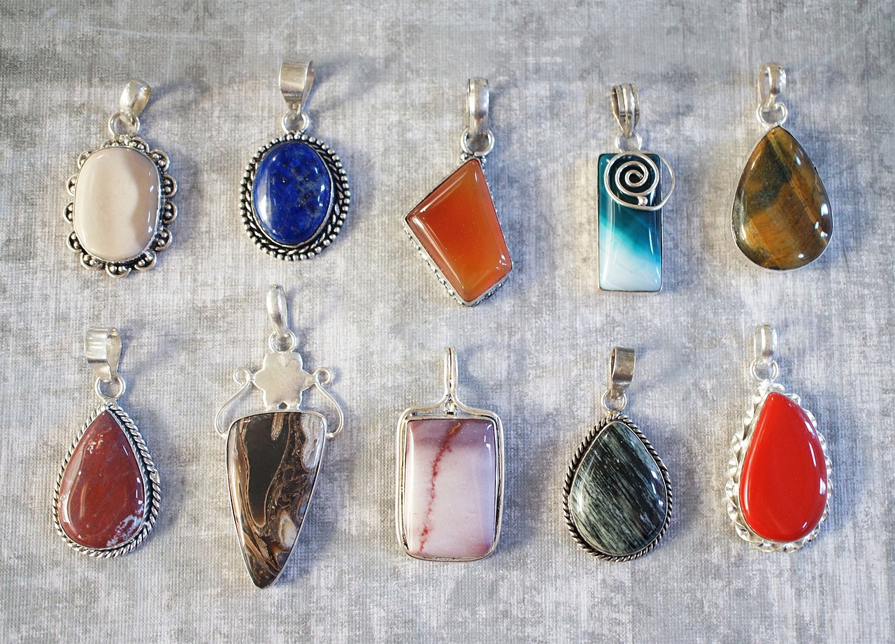 Materials Used in Sustainable Necklaces