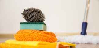 How to Clean Gold Jewelry at Home How to Clean Gold Jewelry at Home