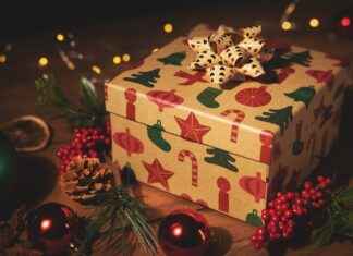 How to Pick the Perfect Bridesmaid Jewelry Gifts How to Pick the Perfect Bridesmaid Jewelry Gifts