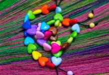 How to Stack Bracelets Without Overdoing It How to Stack Bracelets Without Overdoing It