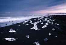 How to Tell If a Diamond Is Real or Fake How to Tell If a Diamond Is Real or Fake