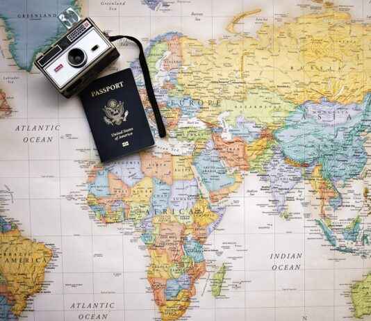 How to Travel with Jewelry Without Losing It How to Travel with Jewelry Without Losing It