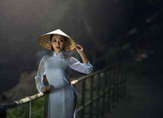 How to Wear Rings as a Man Without Looking Overdone How to Wear Rings as a Man Without Looking Overdone