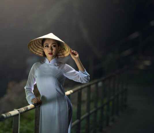 How to Wear Rings as a Man Without Looking Overdone How to Wear Rings as a Man Without Looking Overdone