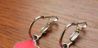 The Best Jewelry Pieces for Layering and Stacking The Best Jewelry Pieces for Layering and Stacking