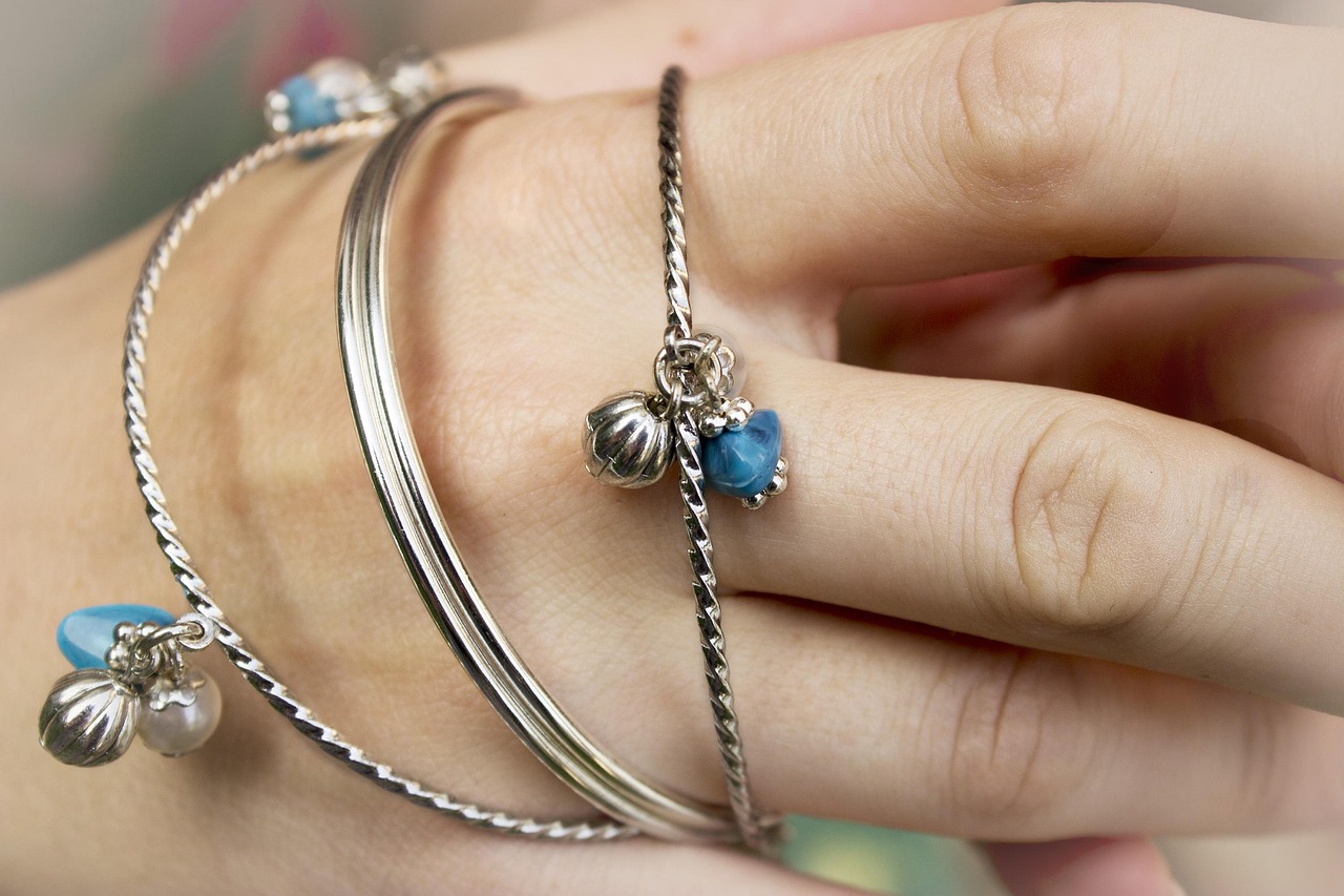 4. Sustainable Jewelry: Eco-Friendly Choices