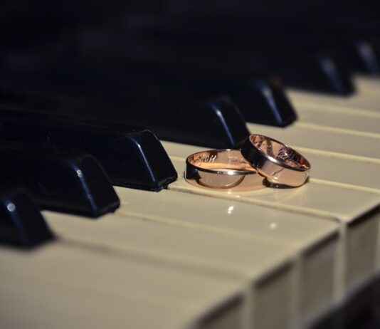 The Best Way to Store Your Jewelry to Prevent Tarnishing The Best Way to Store Your Jewelry to Prevent Tarnishing