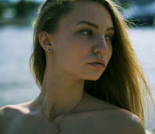 The History and Symbolism Behind the Timeless Locket Necklace The History and Symbolism Behind the Timeless Locket Necklace