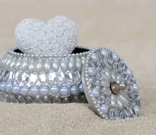 The Meaning Behind Birthstone Earrings The Meaning Behind Birthstone Earrings