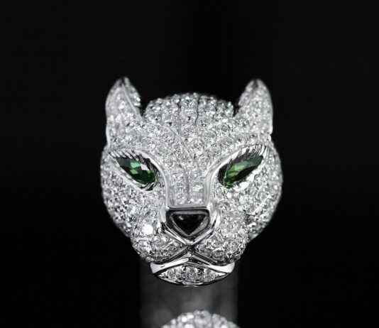 The Pros and Cons of Lab-Grown Diamonds The Pros and Cons of Lab-Grown Diamonds