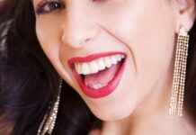 The Rise of Mismatched Earrings: How to Rock This Trend The Rise of Mismatched Earrings: How to Rock This Trend