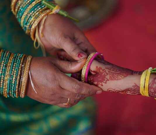 The Role of Jewelry in Different Cultures Around the World The Role of Jewelry in Different Cultures Around the World