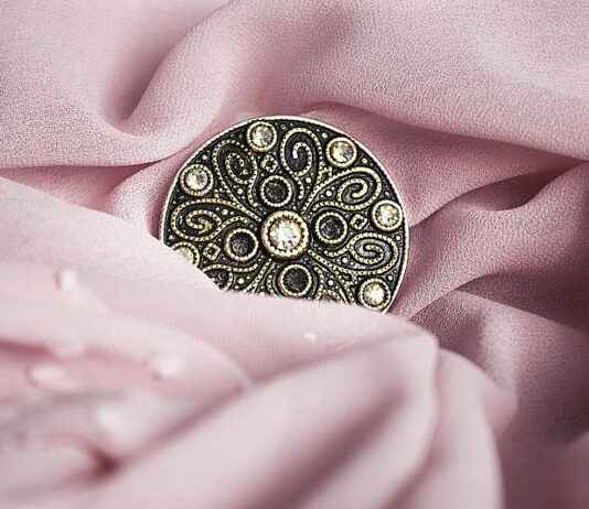 The Secret Meanings Behind Popular Jewelry Symbols The Secret Meanings Behind Popular Jewelry Symbols