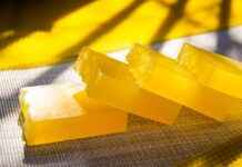 Why Handmade Jewelry is More Valuable Than Mass-Produced Pieces Why Handmade Jewelry is More Valuable Than Mass-Produced Pieces