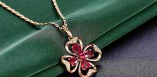 Why Minimalist Jewelry Is Taking Over the Industry Why Minimalist Jewelry Is Taking Over the Industry