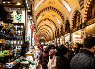 Jewelry Stores Near Me: Discover Stunning Finds You Can’t Miss