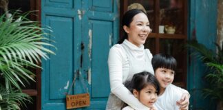 Shop Mother’s Day Jewelry: Stunning Gift Ideas To Wow Mom