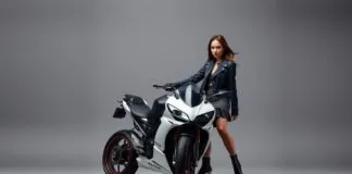 The Intersection of Fashion and Motorsport: A Unique Style Fusion The Intersection of Fashion and Motorsport: A Unique Style Fusion