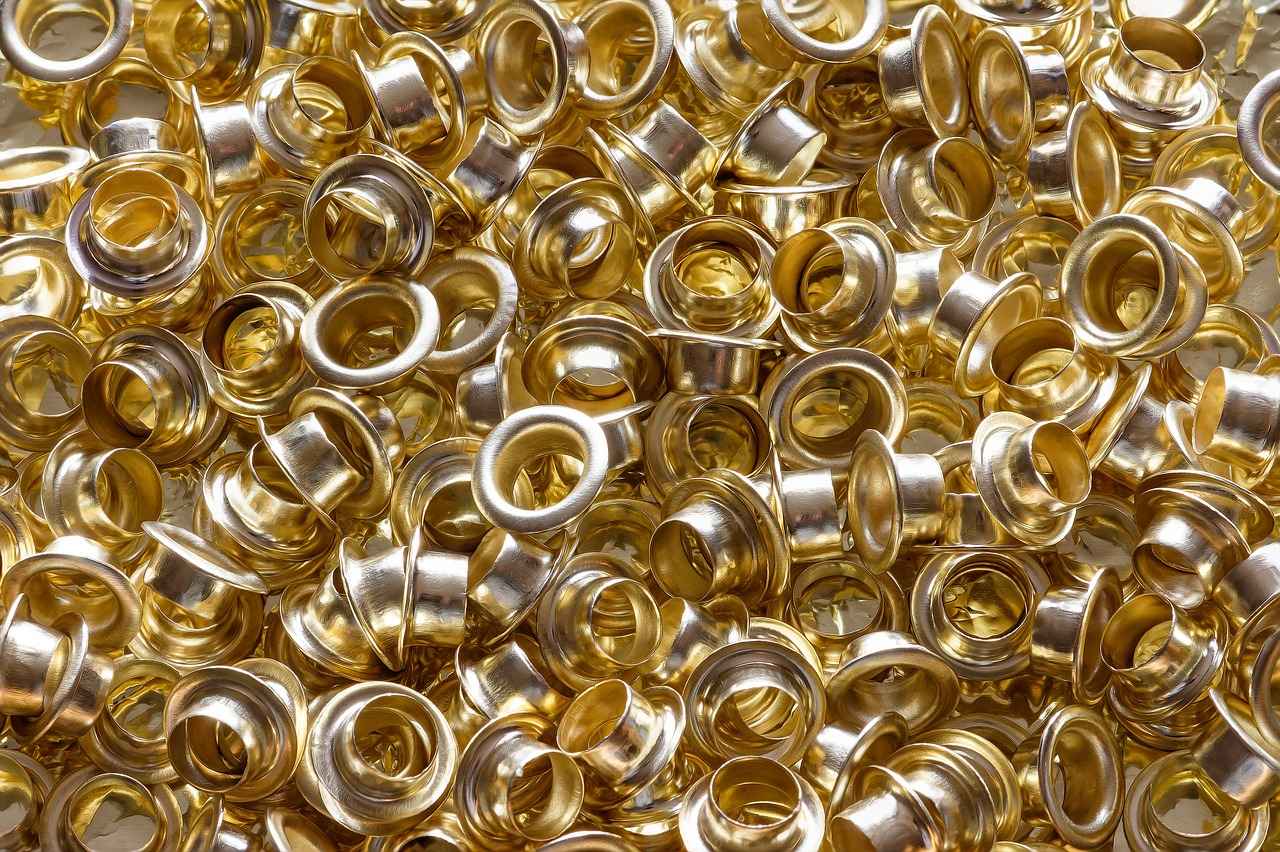 Cost Comparison: Gold vs. Platinum