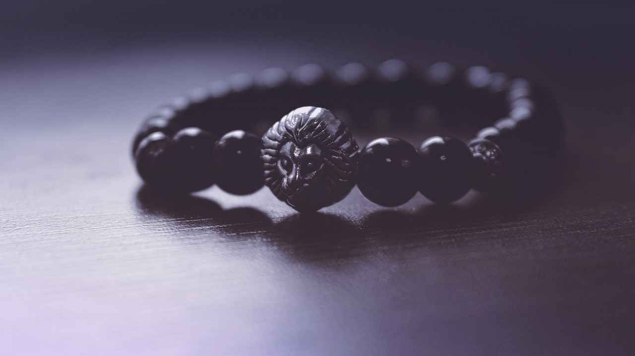 The Best Gemstone Bracelets for Healing and Positivity