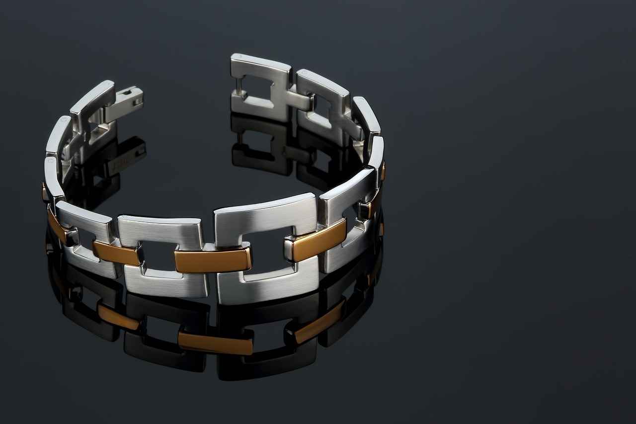 How to Style Cuff Bracelets