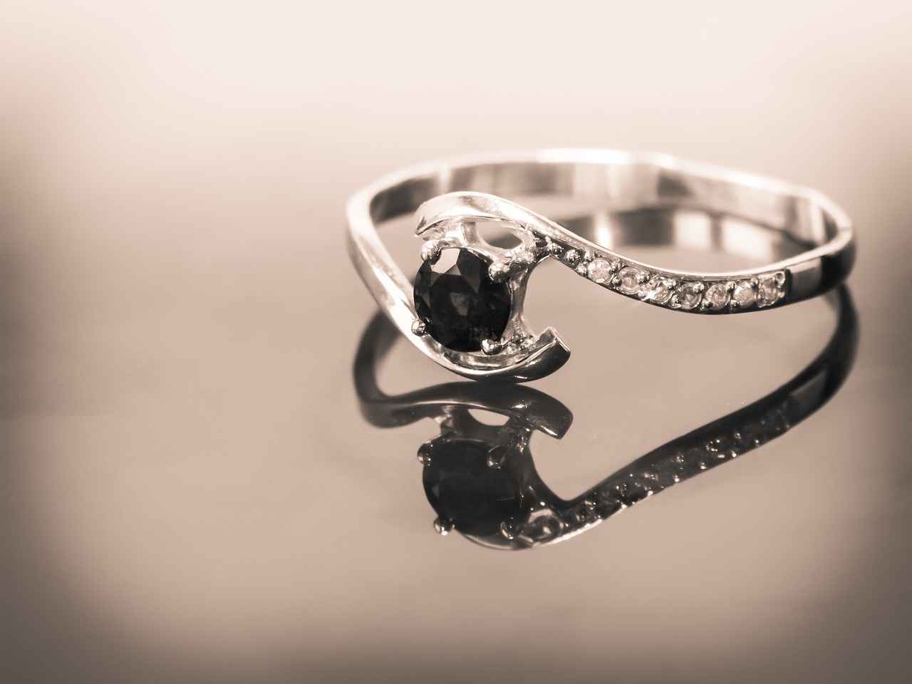 The Most Popular Diamond Cuts for Engagement Rings