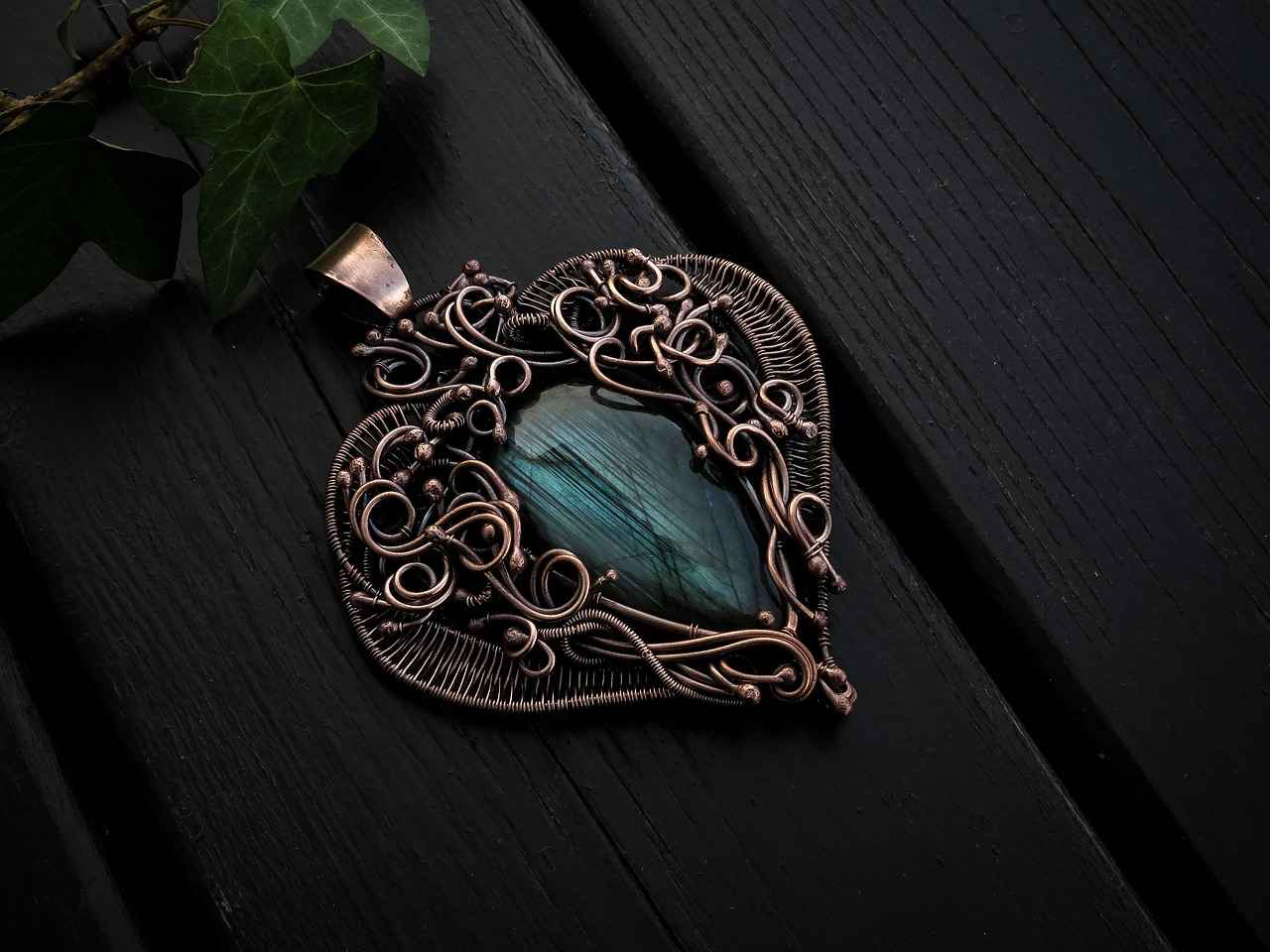 12. Conclusion: The Timeless Appeal of Unique Jewelry